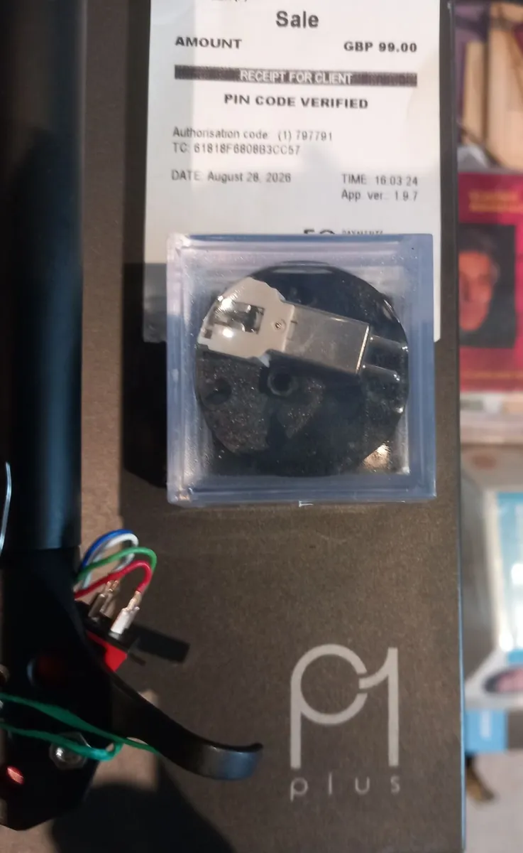 Rega Carbon Cartridge With Diamond Round Needles C - Image 4