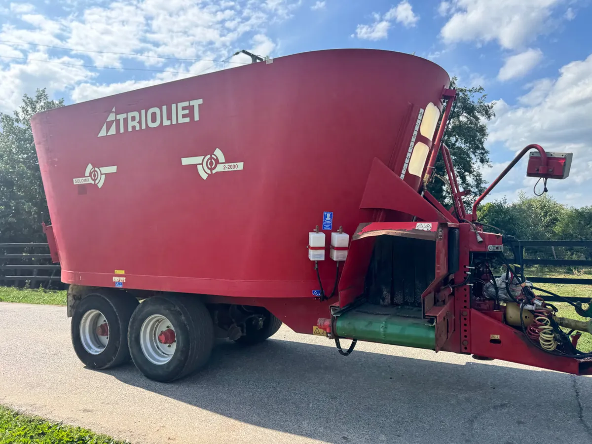 Trioliet 2-2000 Spotless Machine***** - Image 2