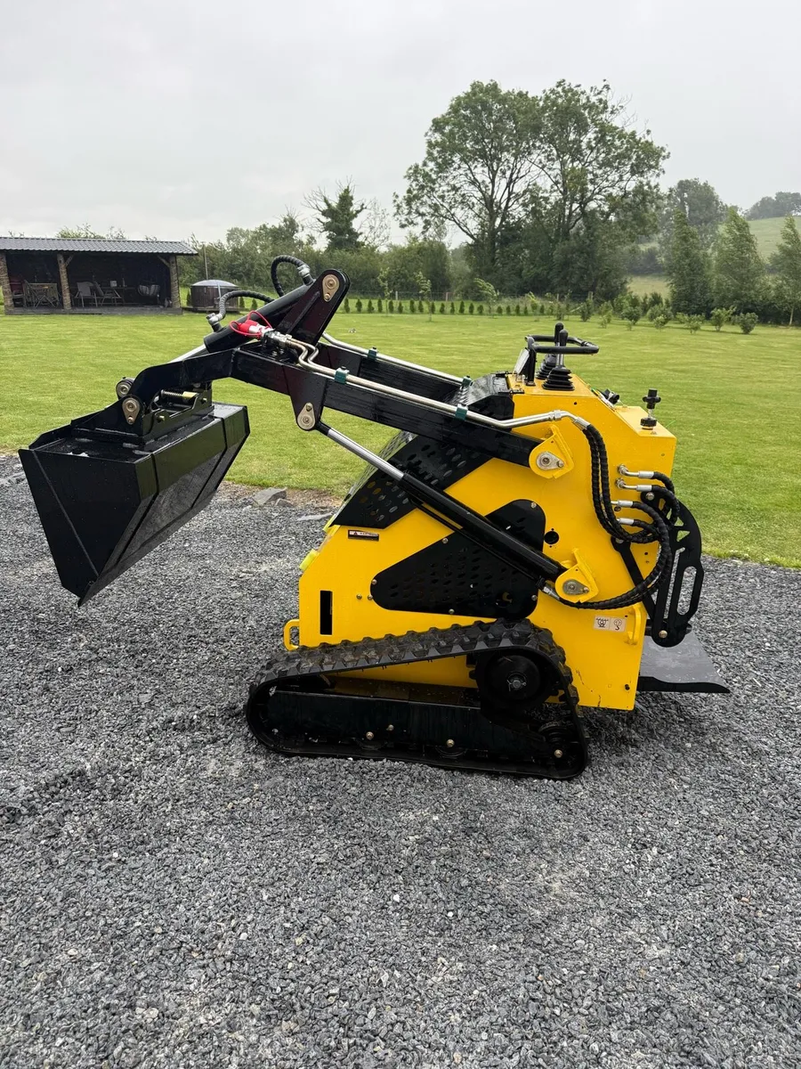 mini skid steer - Image 1