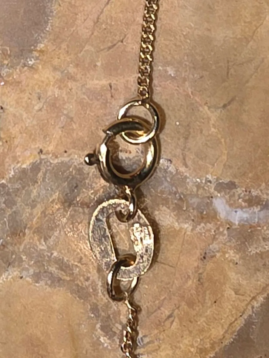 HUGE OVAL LOCKET, 9CT Gold New 18"Long Necklace ! - Image 3