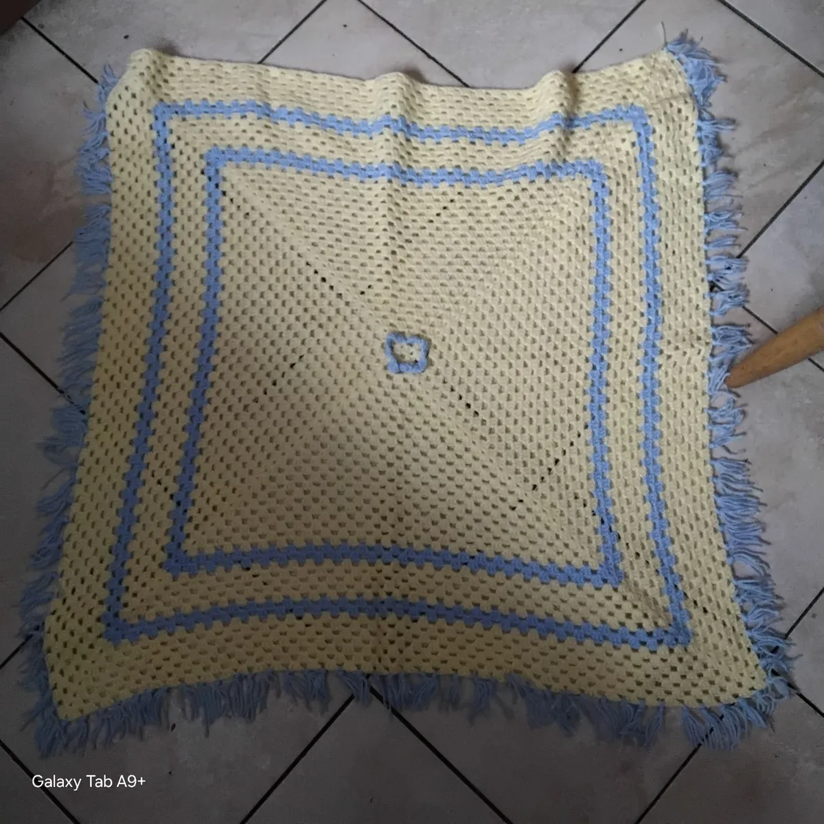 Crochet throw