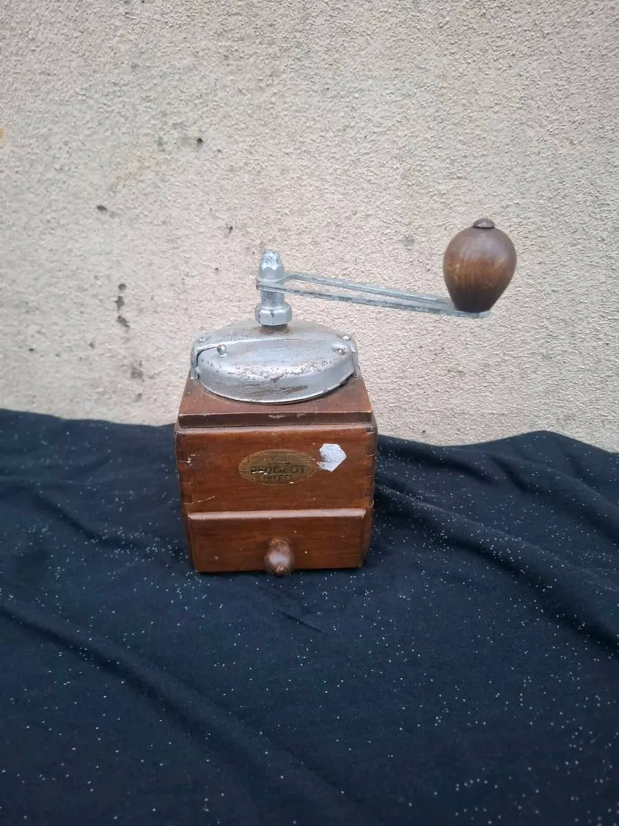 Peugeot coffee grinder postage possible