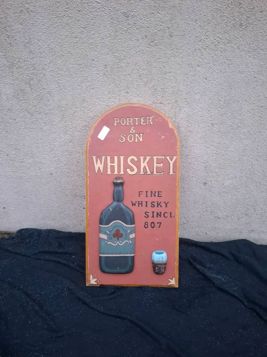 Whiskey wood sign postage possible - Image 1