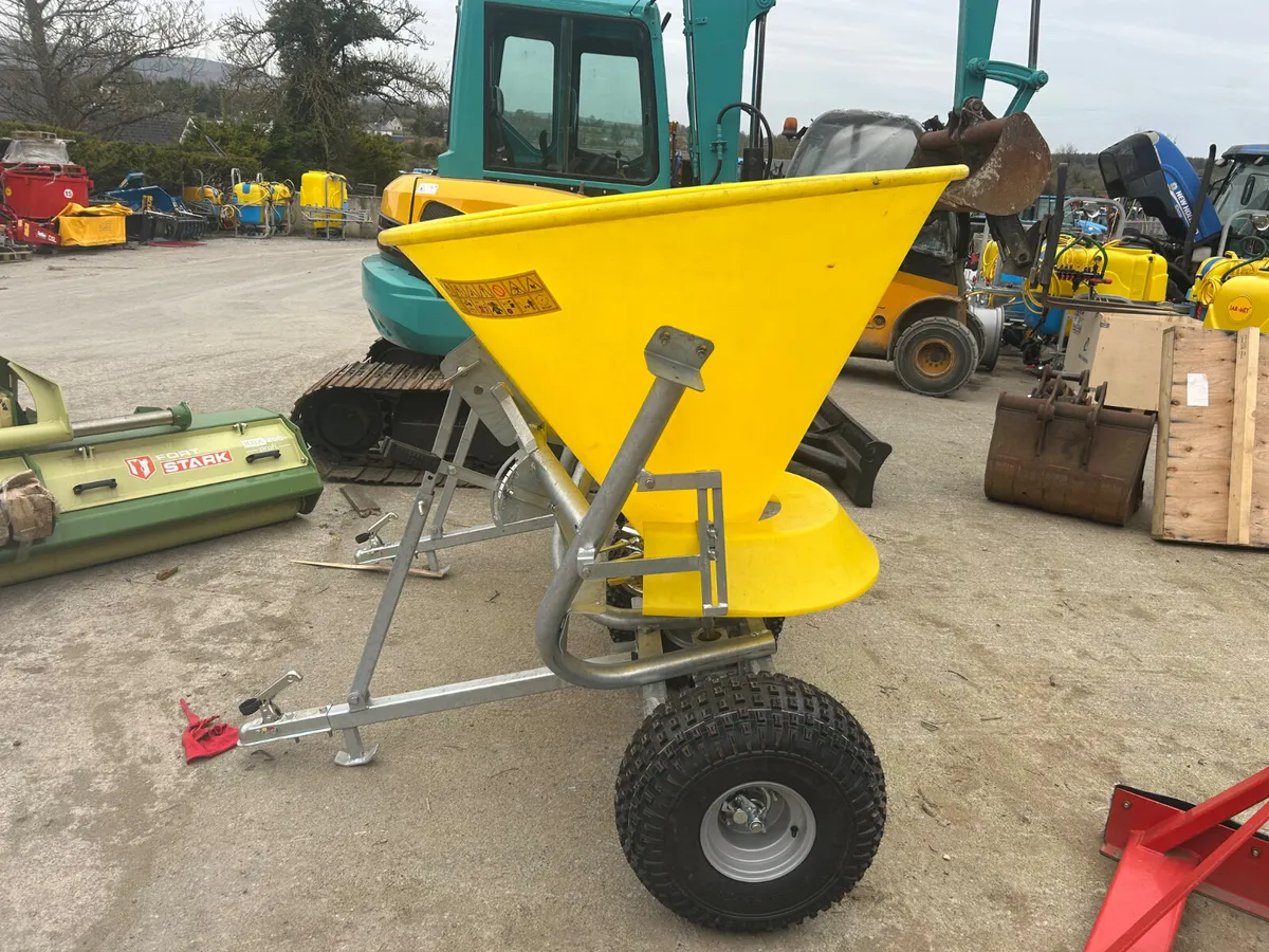 New Jarmet Quad Fertiliser Spreaders - Image 3