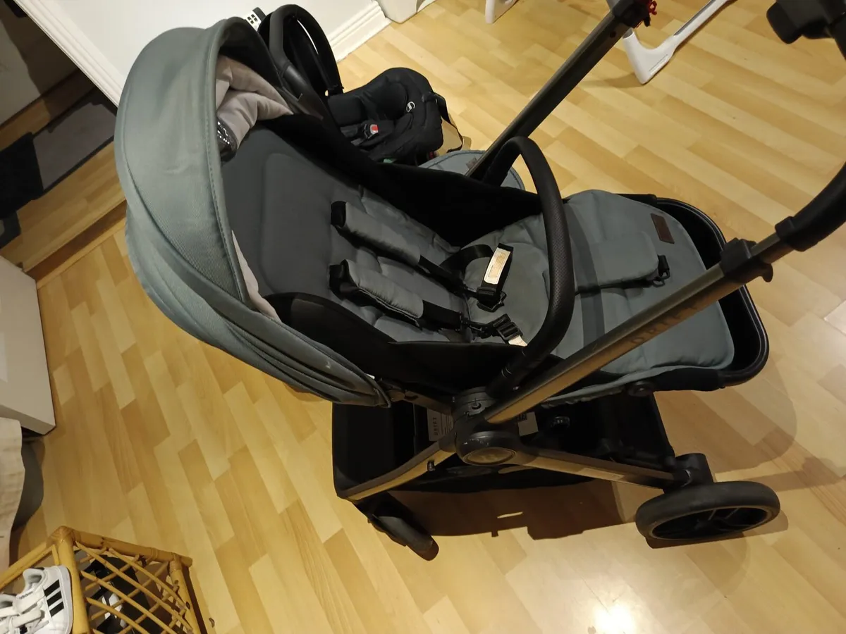 Baby elegance Pram 3 in 1 /  140€ - Image 3