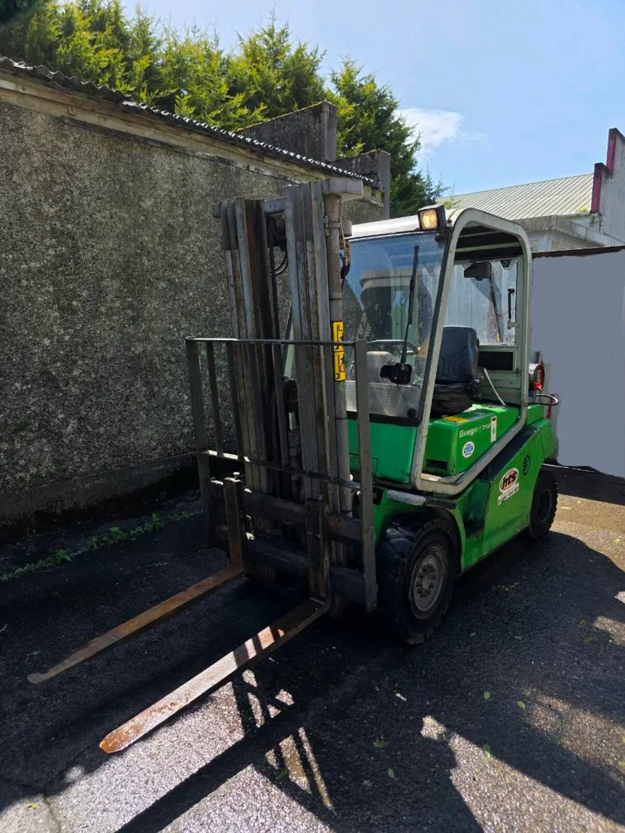 Forklifts - Image 3