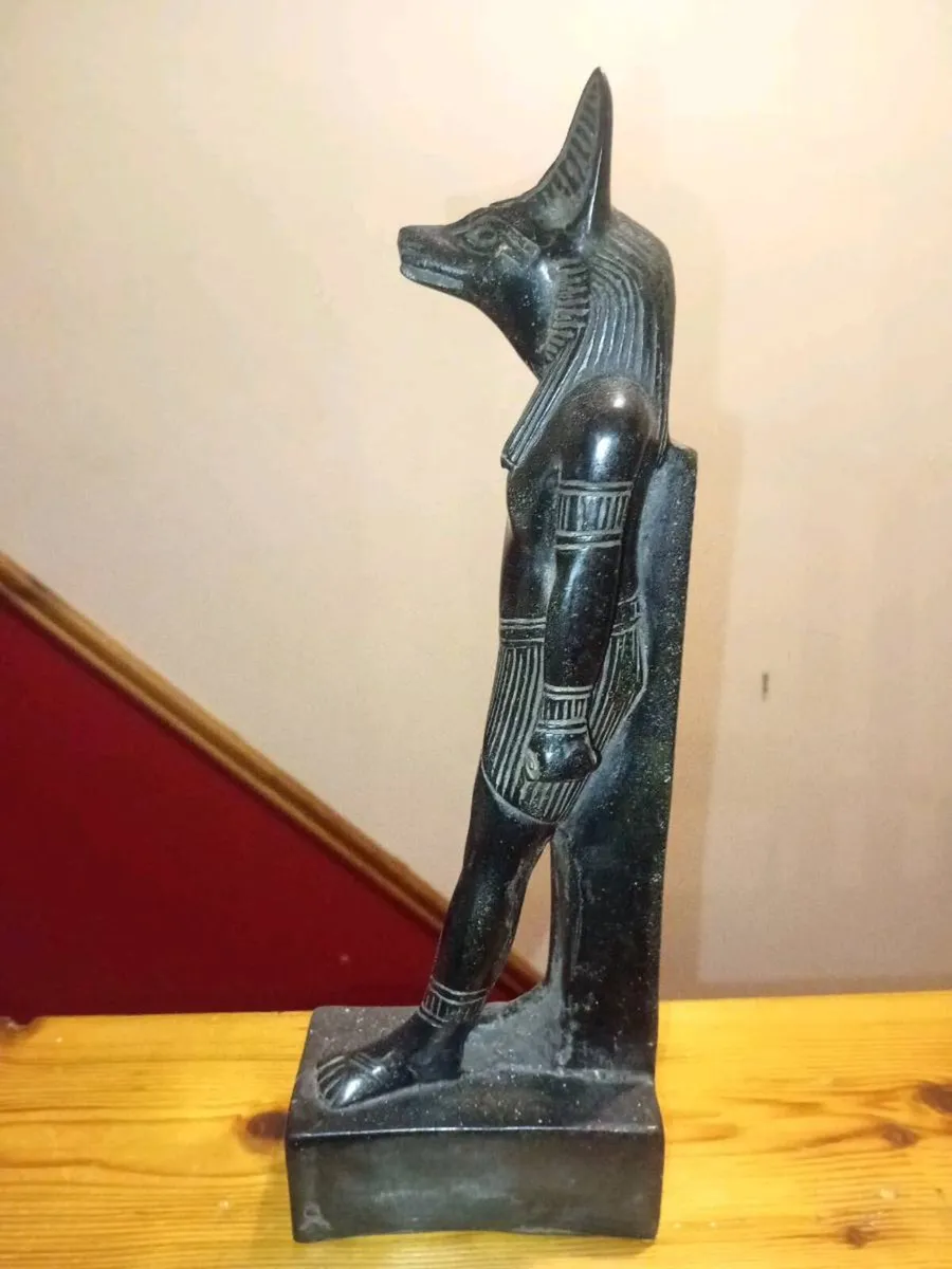 Egyptian statue - Image 2