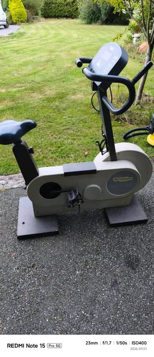 Technogym bike - Image 4