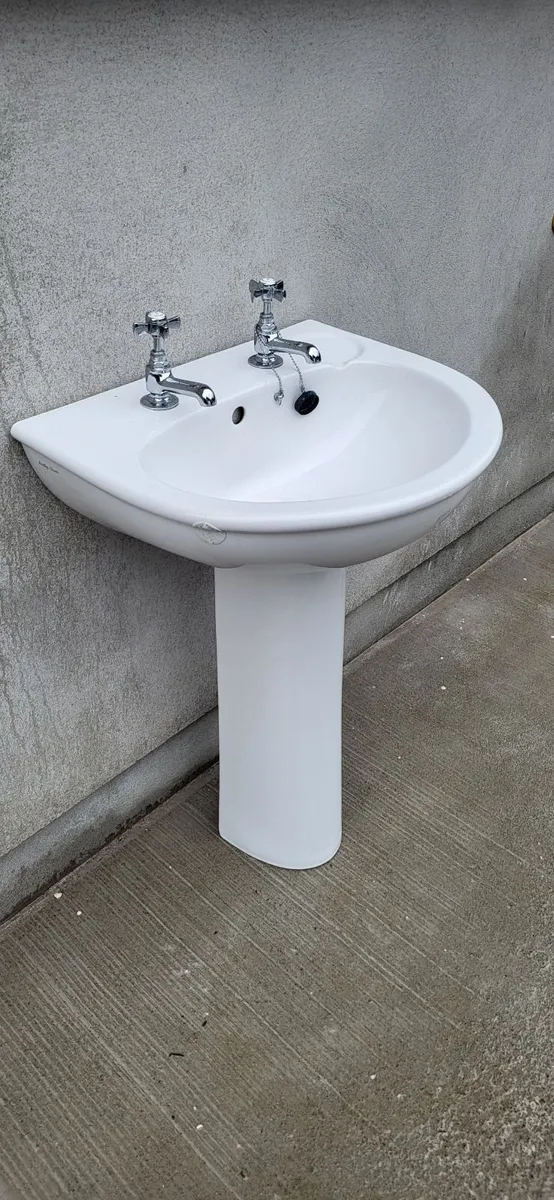Sink - Image 1