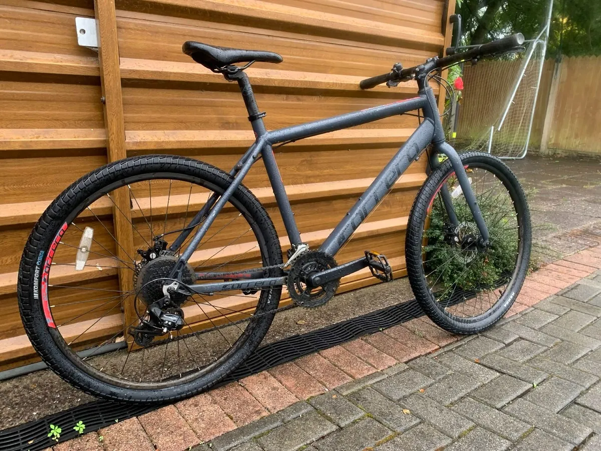 Carrera Subway Hybrid Bike - Image 3