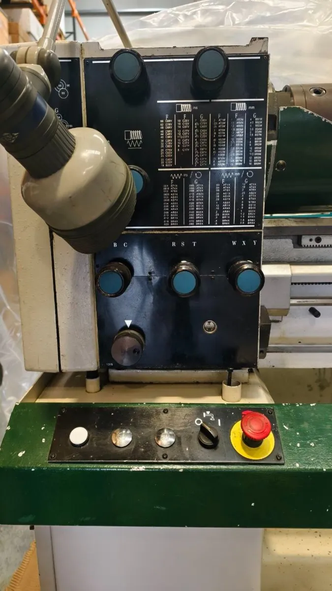 Lathe Colchester - Image 4