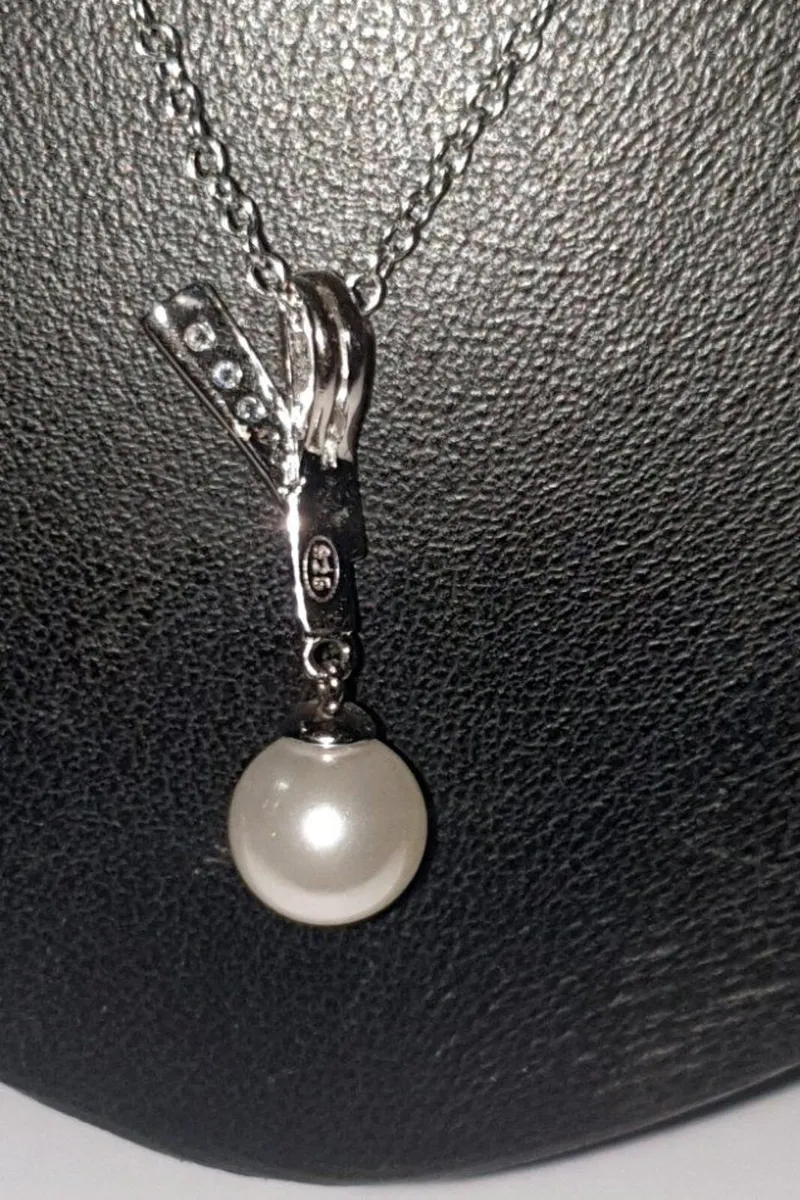 Vintage Hallmarked Silver Pearl & White Topaz - Image 4