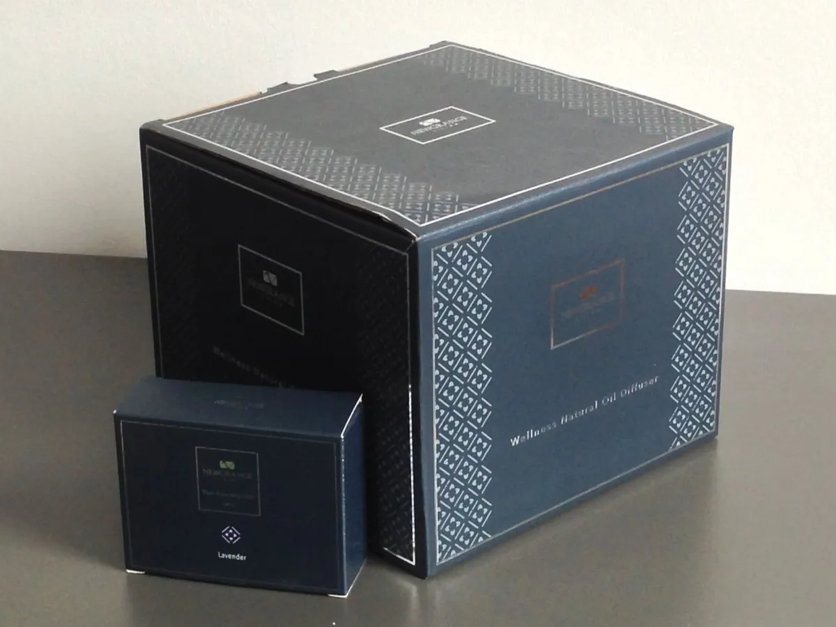 Diffuser with Natural Oils - Image 1
