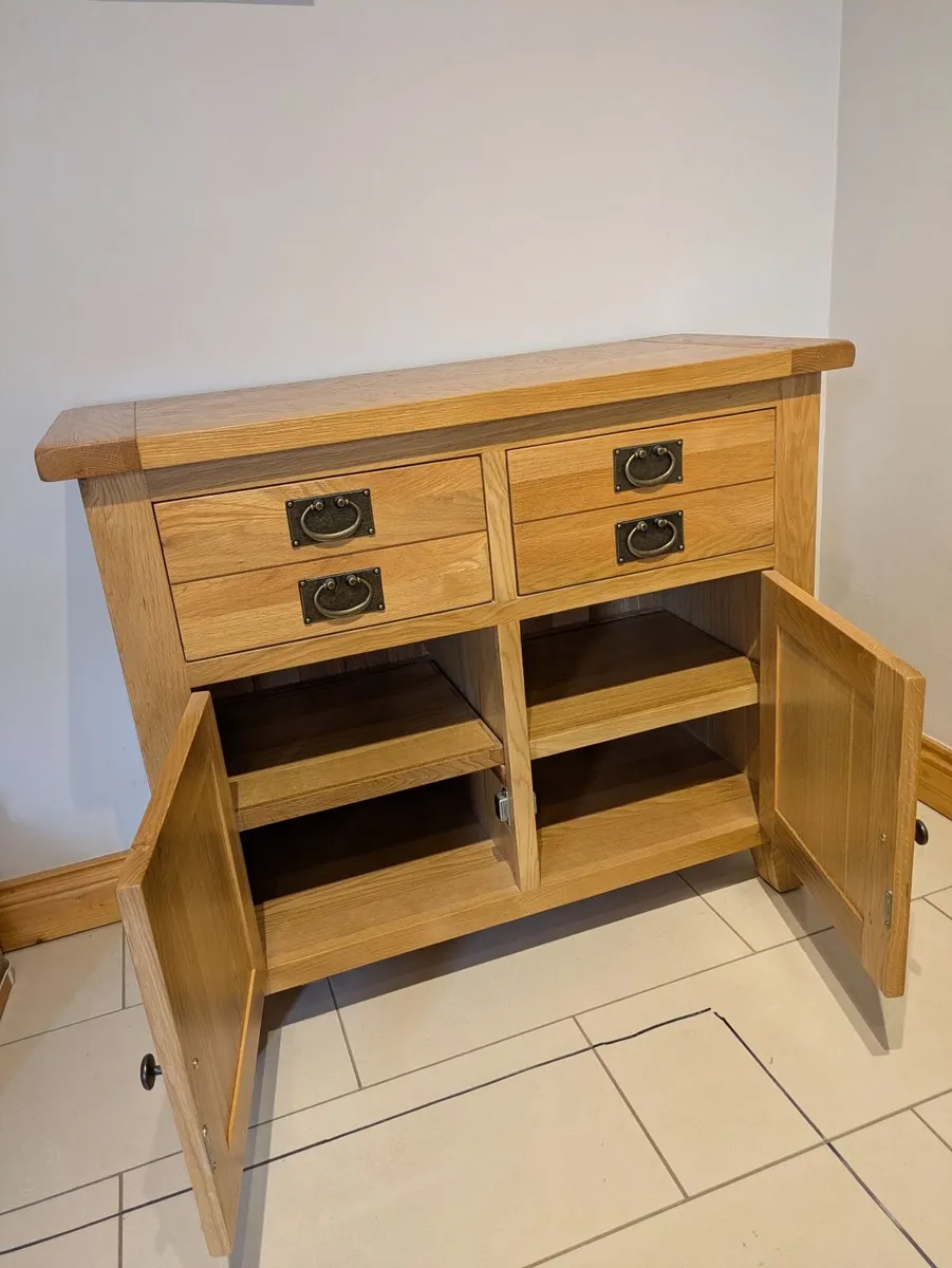 Kitchen furniture - Image 1