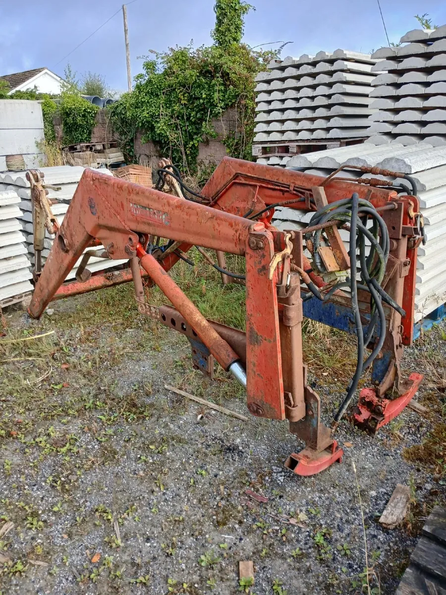 Vintage Loader for Massey Ferguson - Image 1
