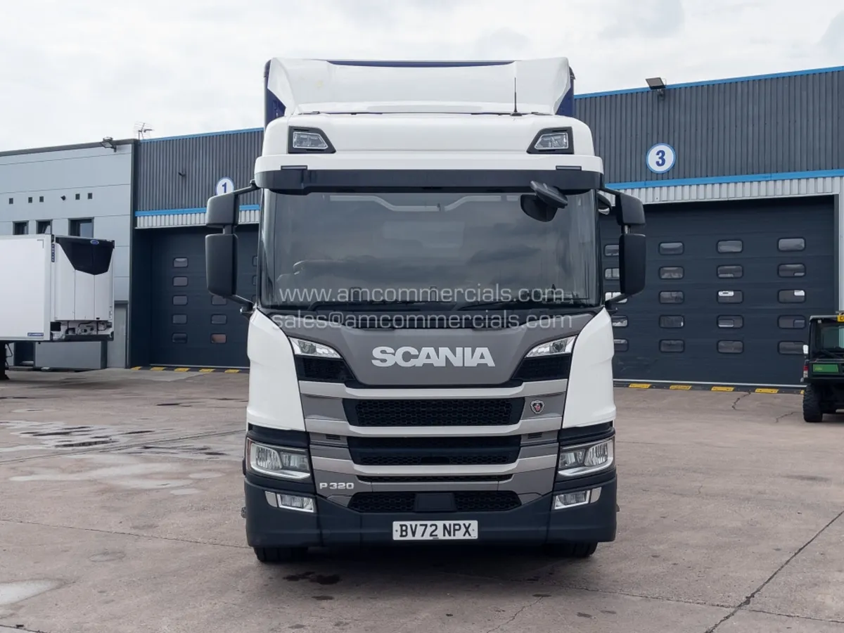 2022 SCANIA P370 BOX TRUCK - Image 2