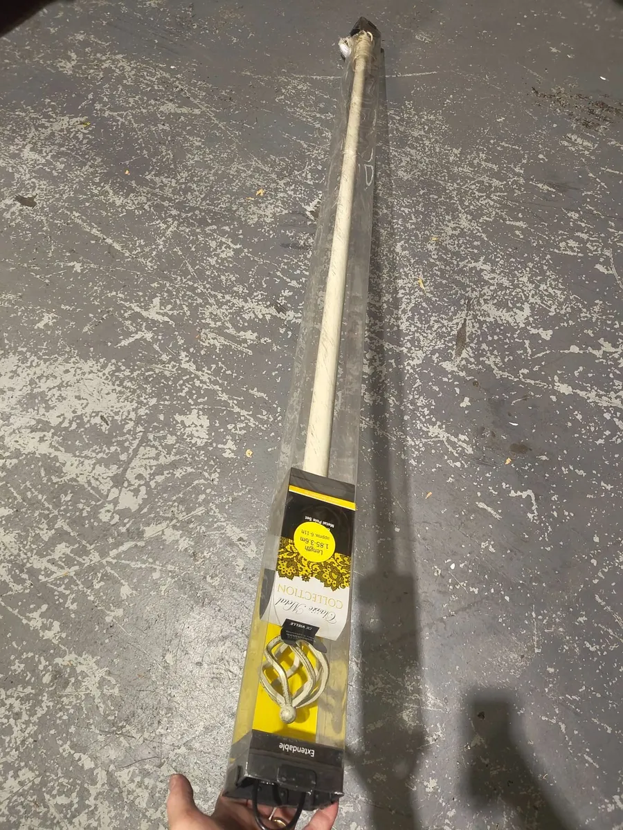 Brand New Classic Metal collection Curtain pole - Image 3