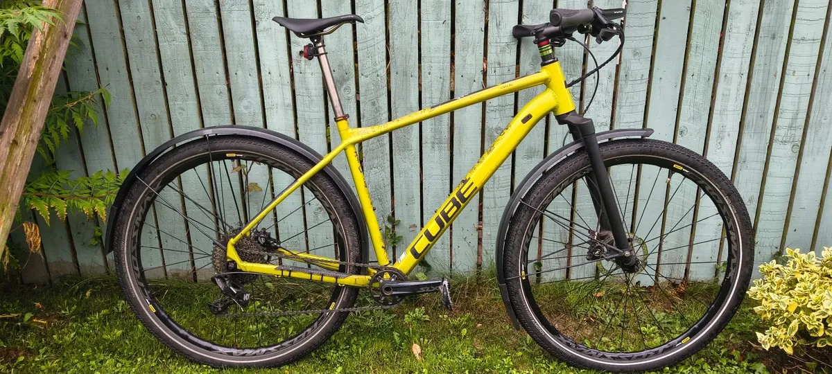 Cube Analog Mountain bike commuter - Image 1