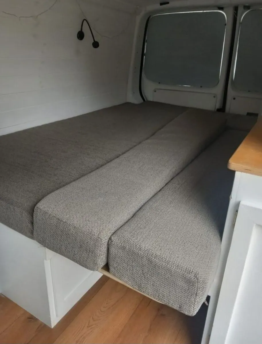 VW Campervan - Image 4