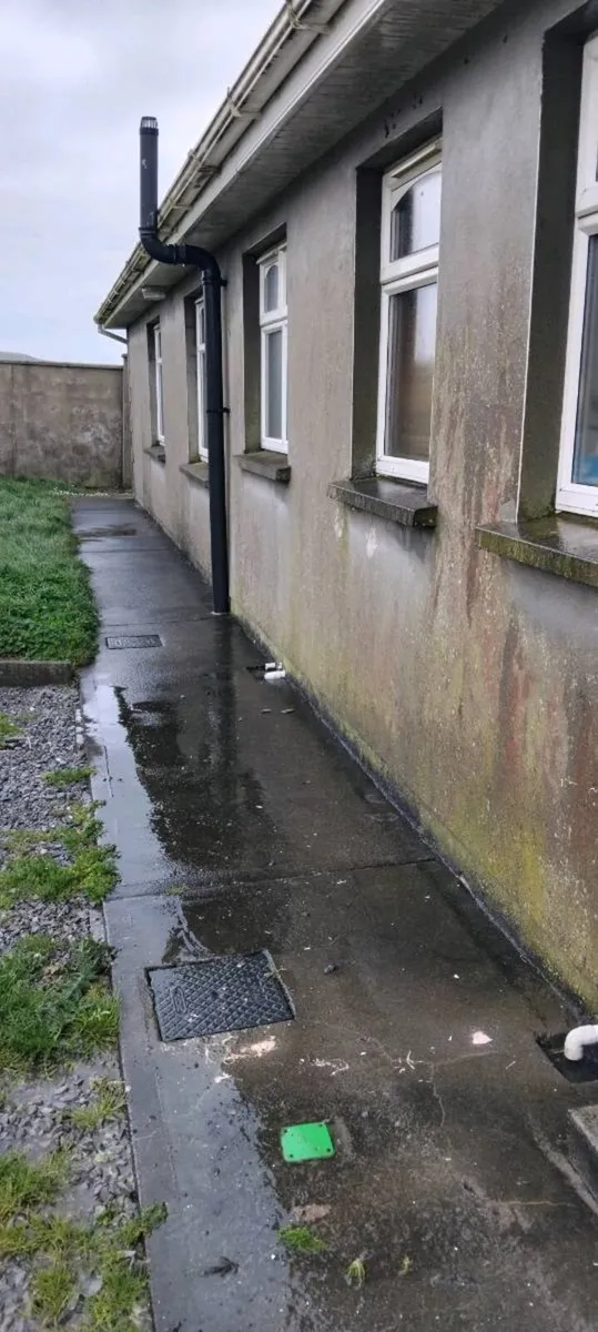 Powerwashing/painting services - Image 3