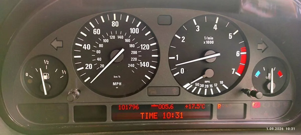 BMW E38 740i - Image 3