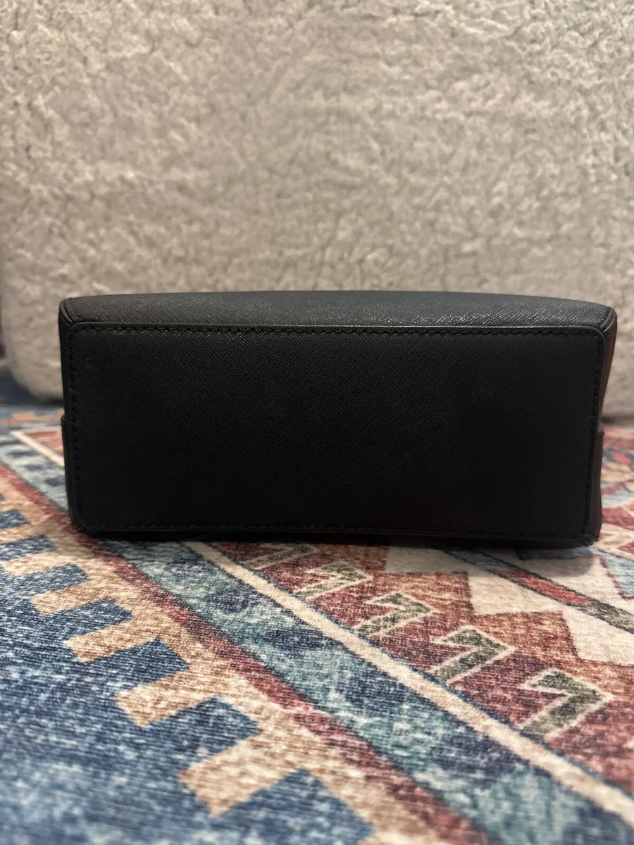 Kate Spade purse - Image 3