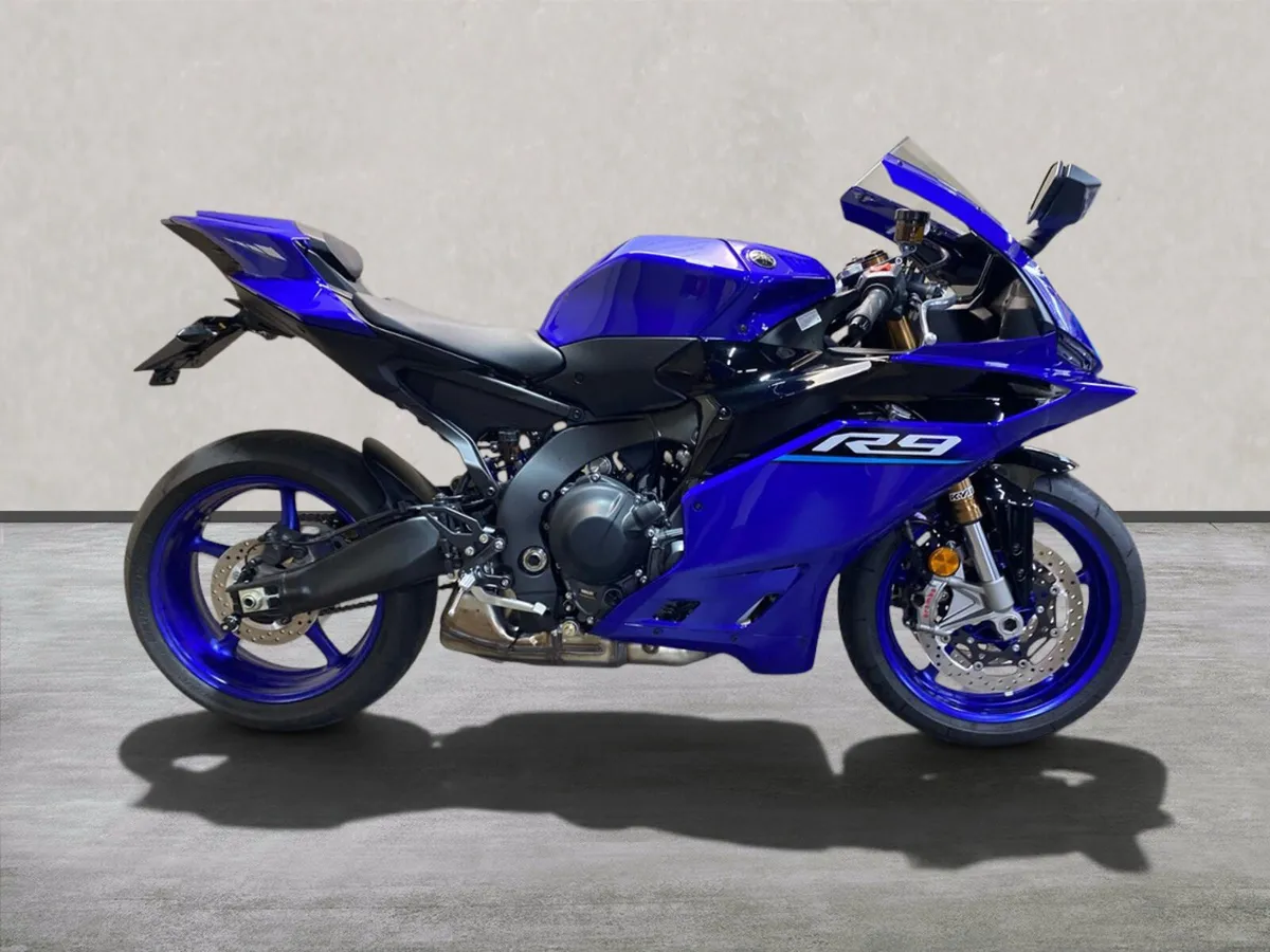 Yamaha R9 with extras, NI Registered - Image 1