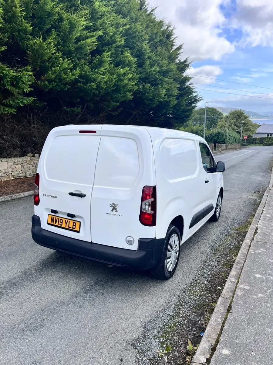 peugeot partner 1.6 2019 - Image 2