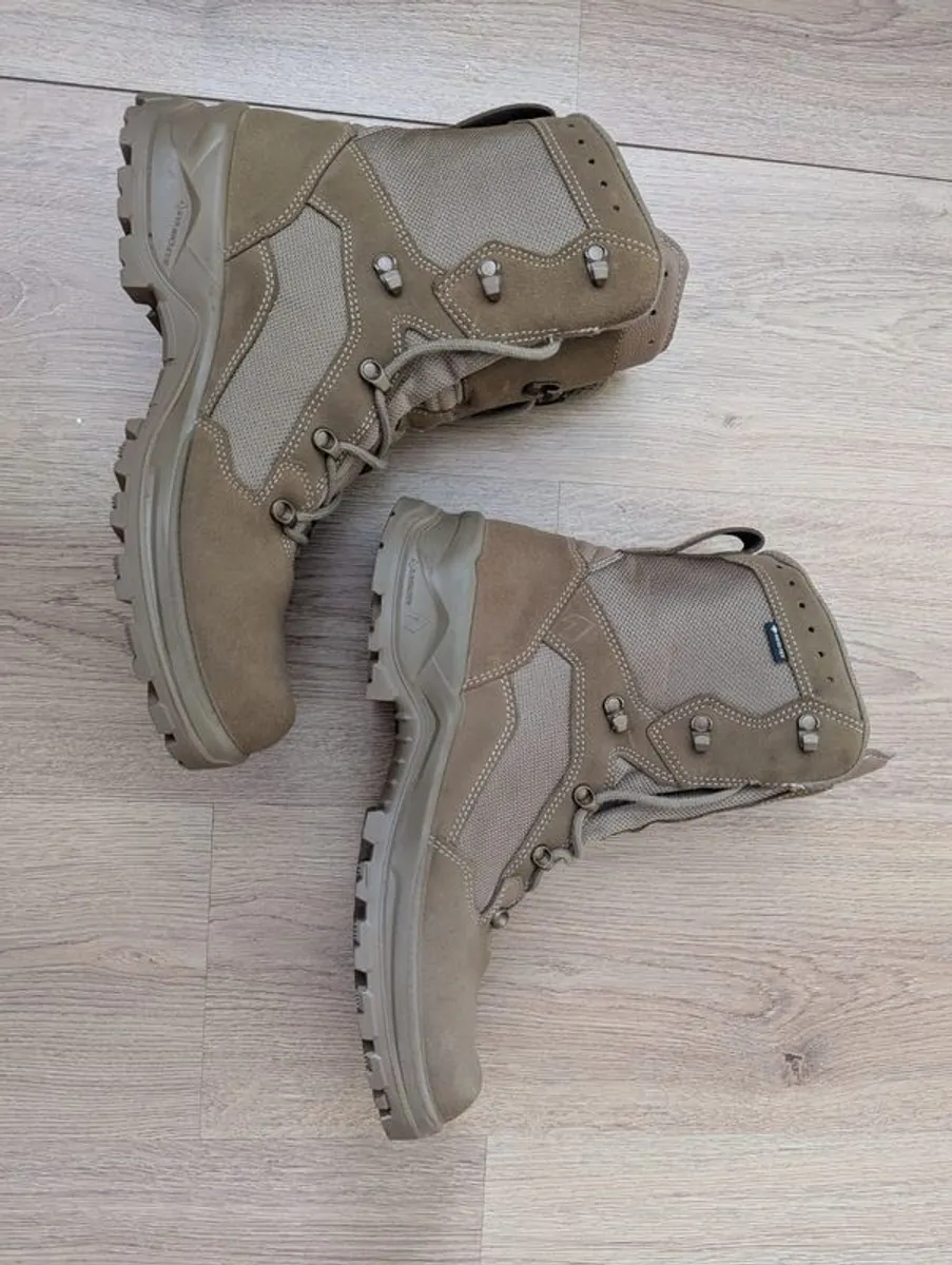 shoes - Image 1