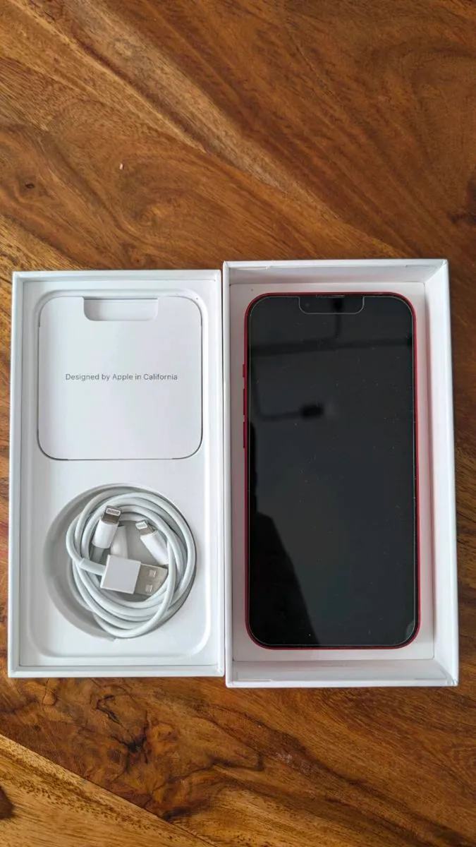 IPhone 13 128GB RED - Image 1