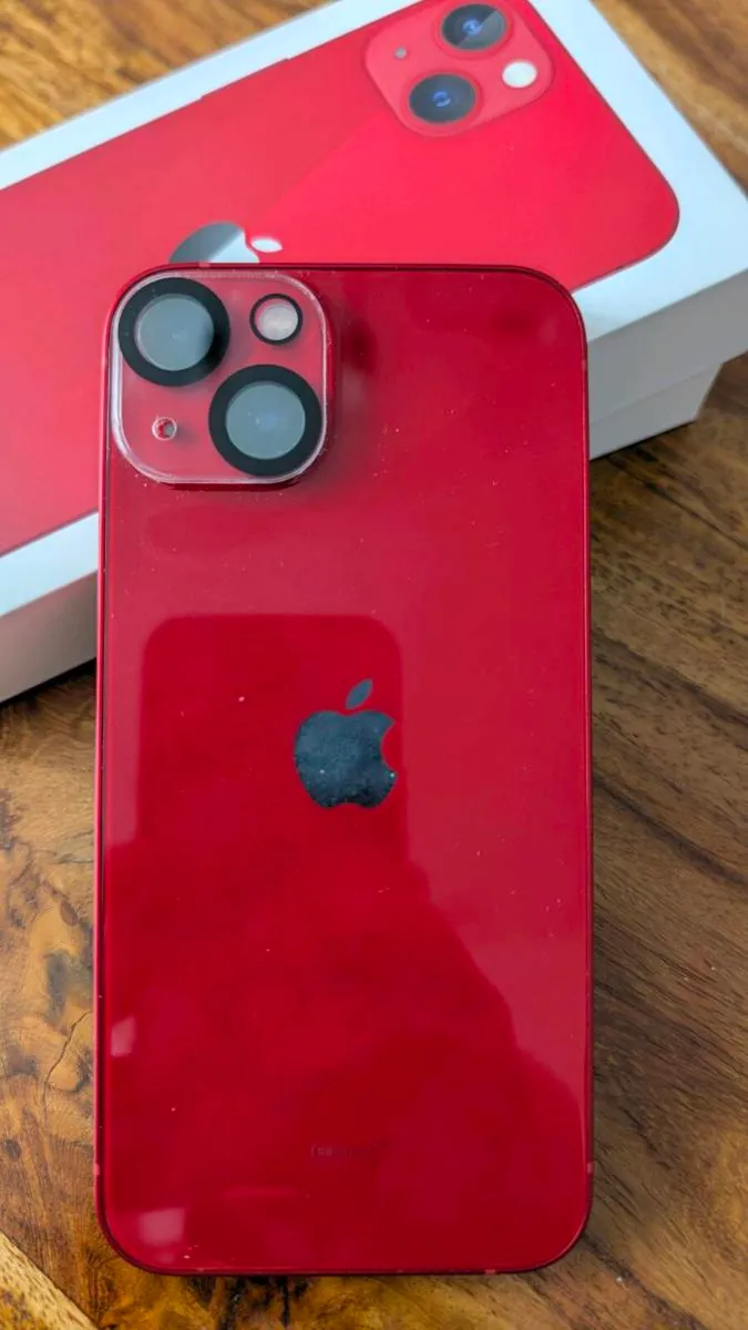 IPhone 13 128GB RED - Image 4
