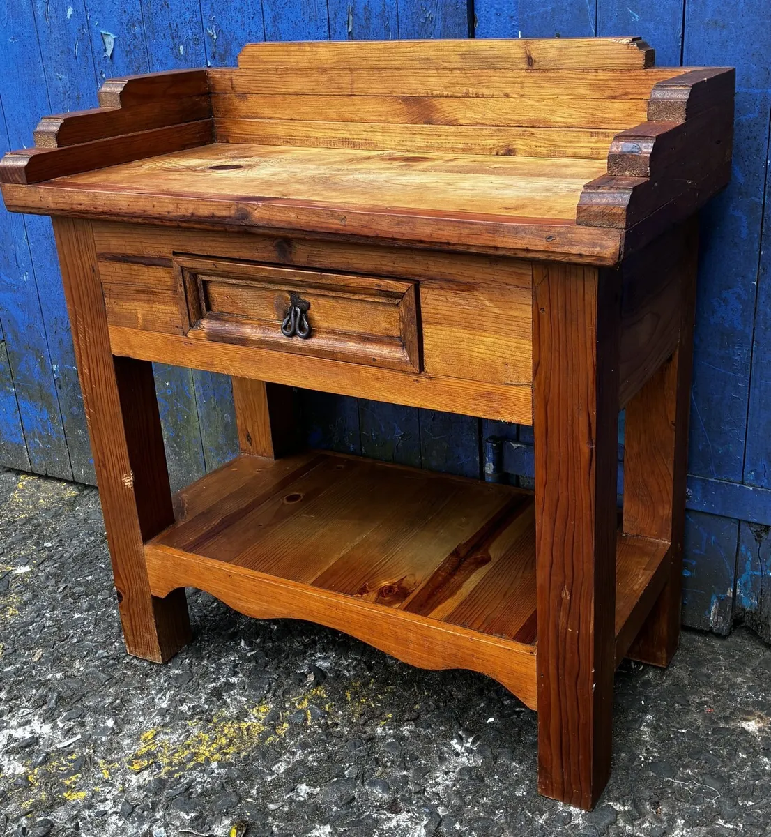 Rustic Pine Hall Table/Washstand - Image 3