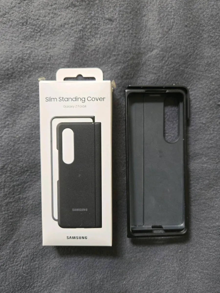 Samsung Fold 4 512GB Navy Dual Sim inc Case Refurb - Image 3