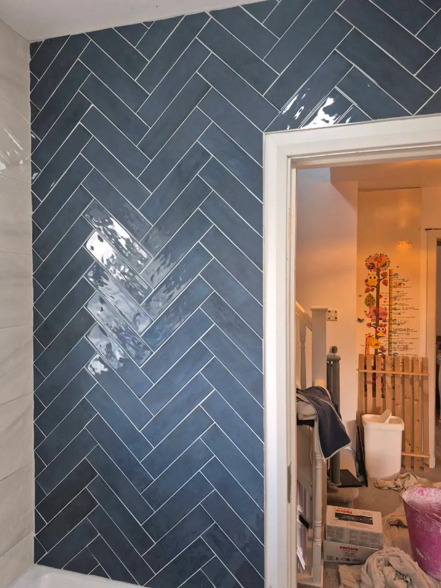 Tiler available - Image 4