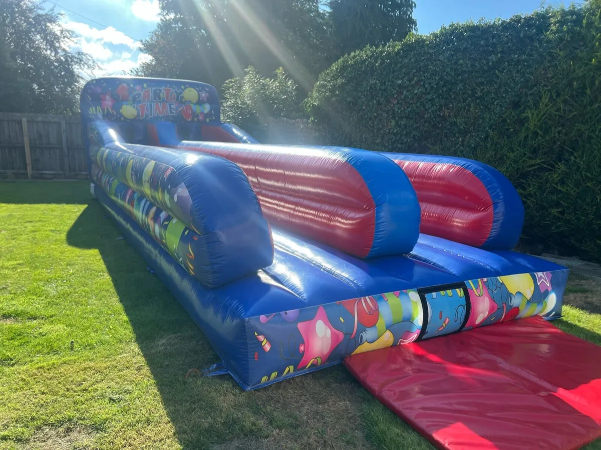 Bouncy castles for sale - Image 3