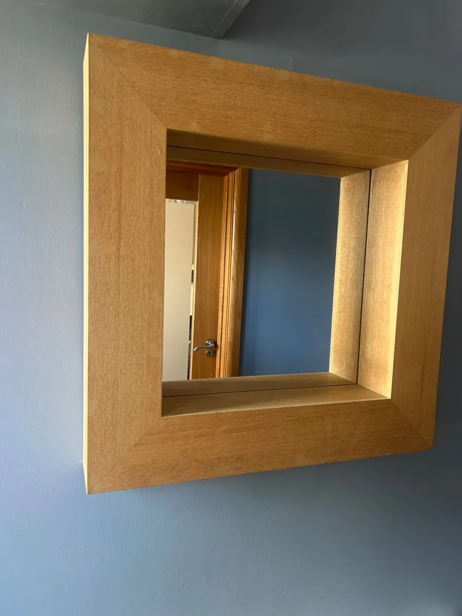 Cube Mirror - Image 1