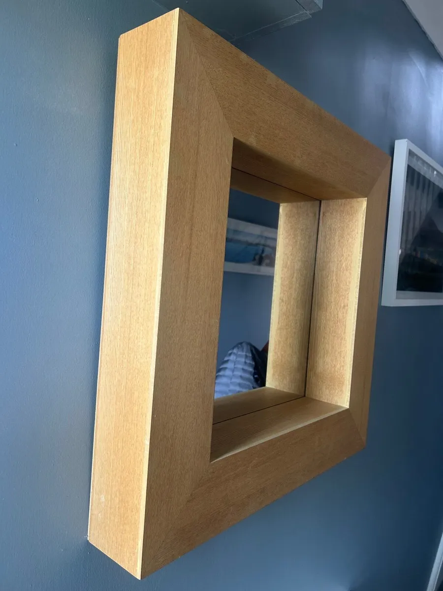 Cube Mirror - Image 2