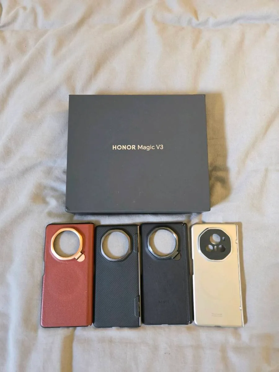 Honor Magic V3 Foldable - 512GB Dual Sim inc Cases - Image 2