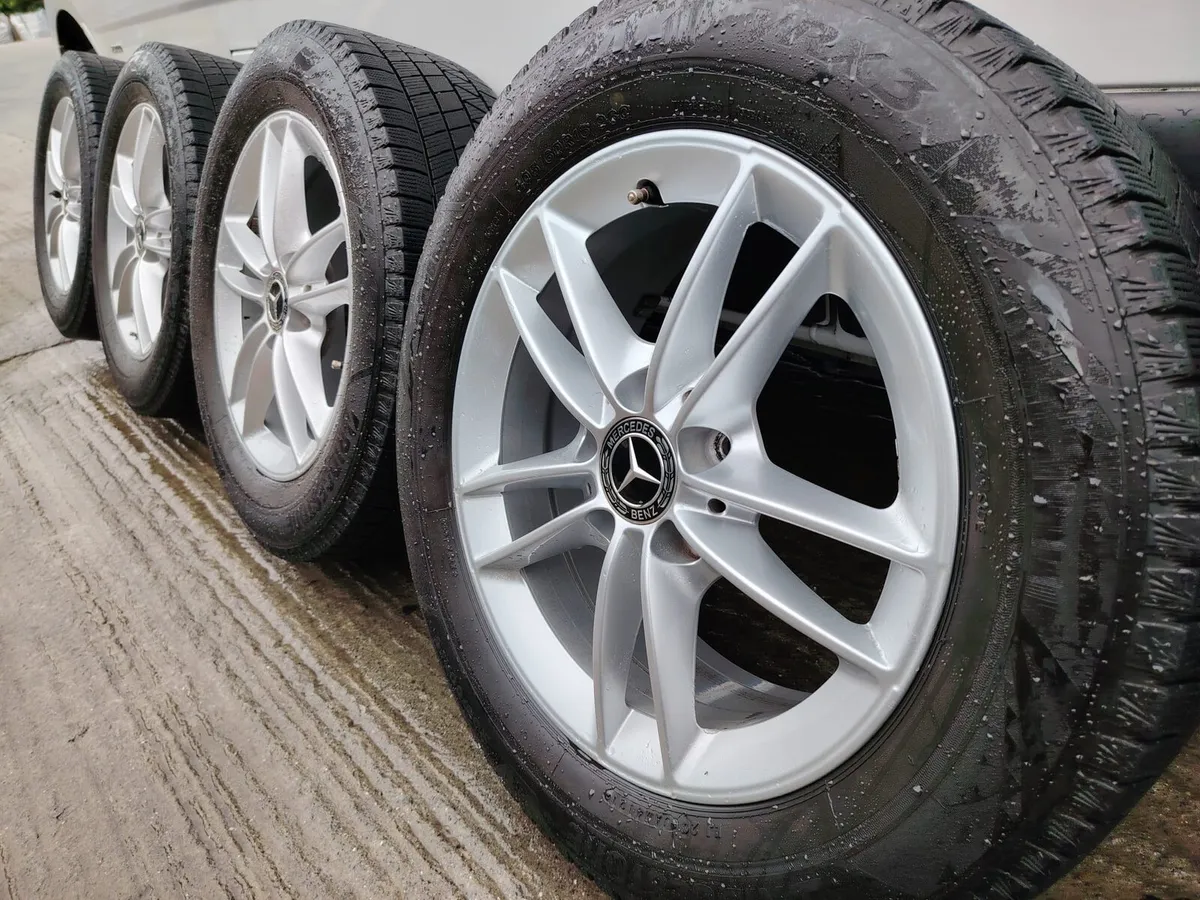 Mercedes alloy wheels - Image 1