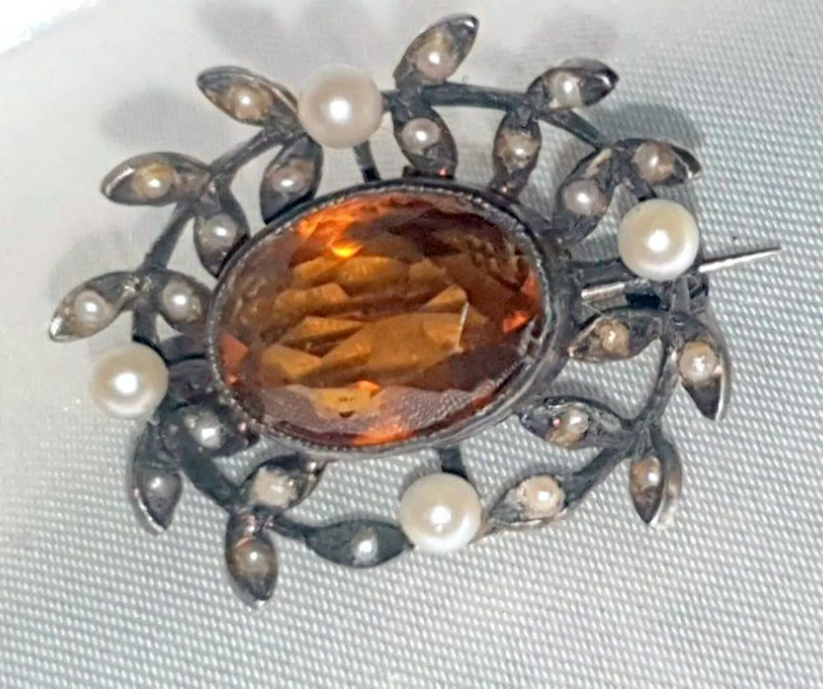 Continental Silver Citrine/Seed Pearl Brooch - Image 2