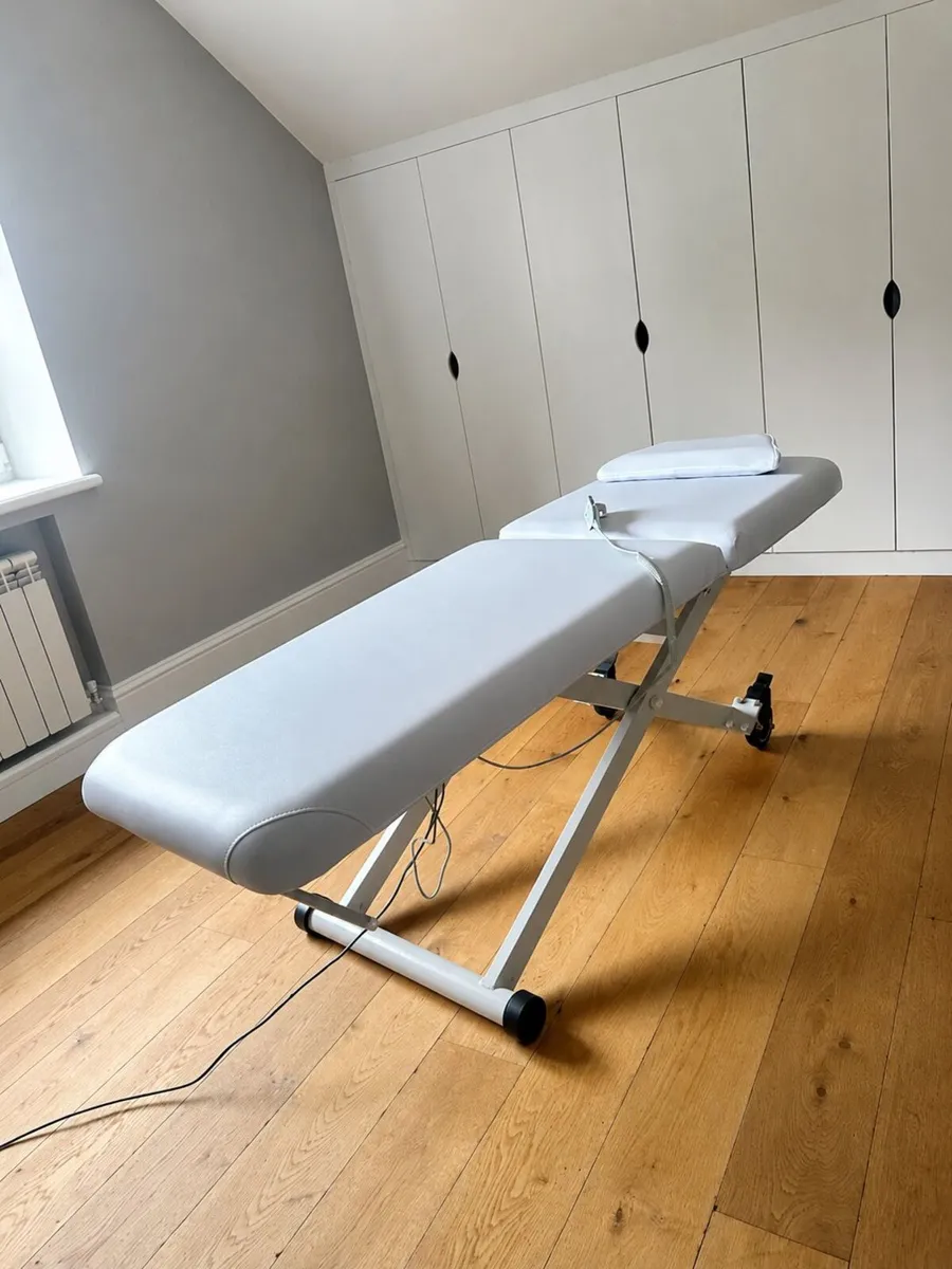 Massage Bed - Image 2