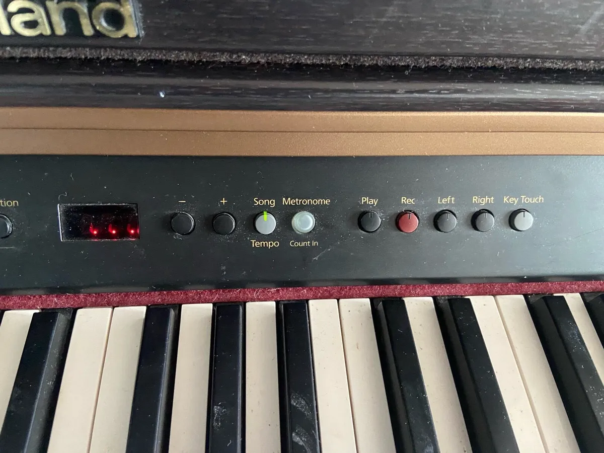 Piano - Image 4