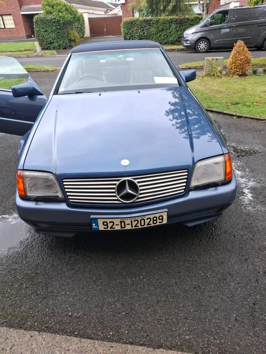Mercedes Benz 500 sl - Image 2