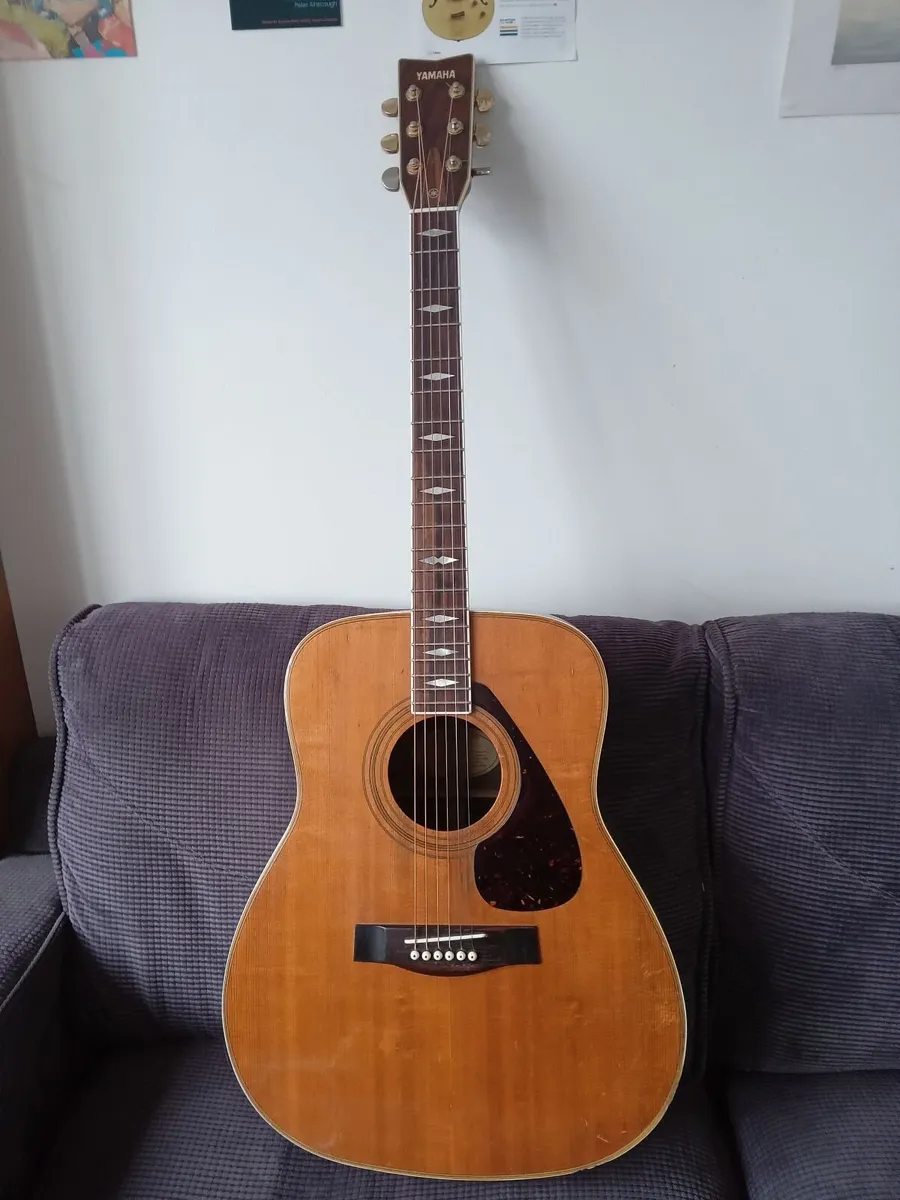 Acoustic GGuitar