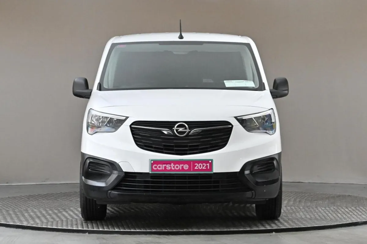 Opel Combo 1.5 CDTI 5SPD 75BHP 3SEATER MY21-L1H1** - Image 2