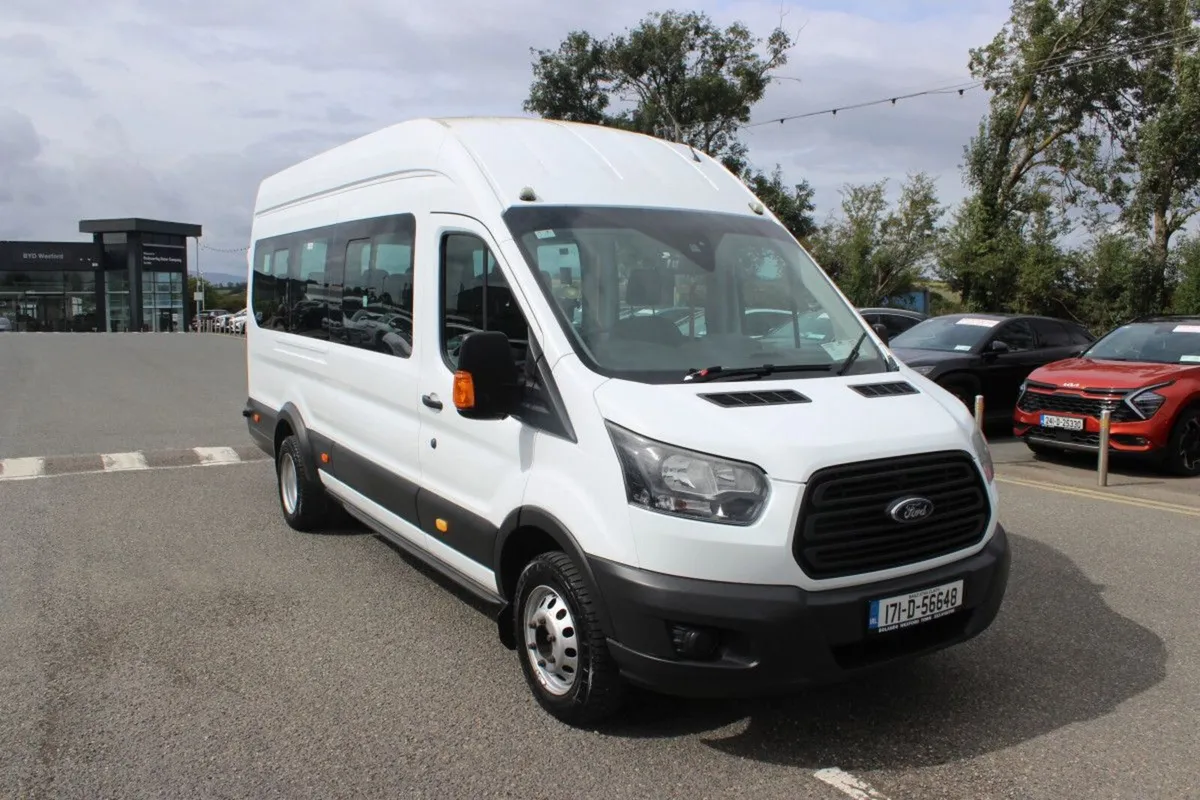 Ford Transit TRANSIT 460 ECONTIC 17 SEATER BUS - T - Image 1