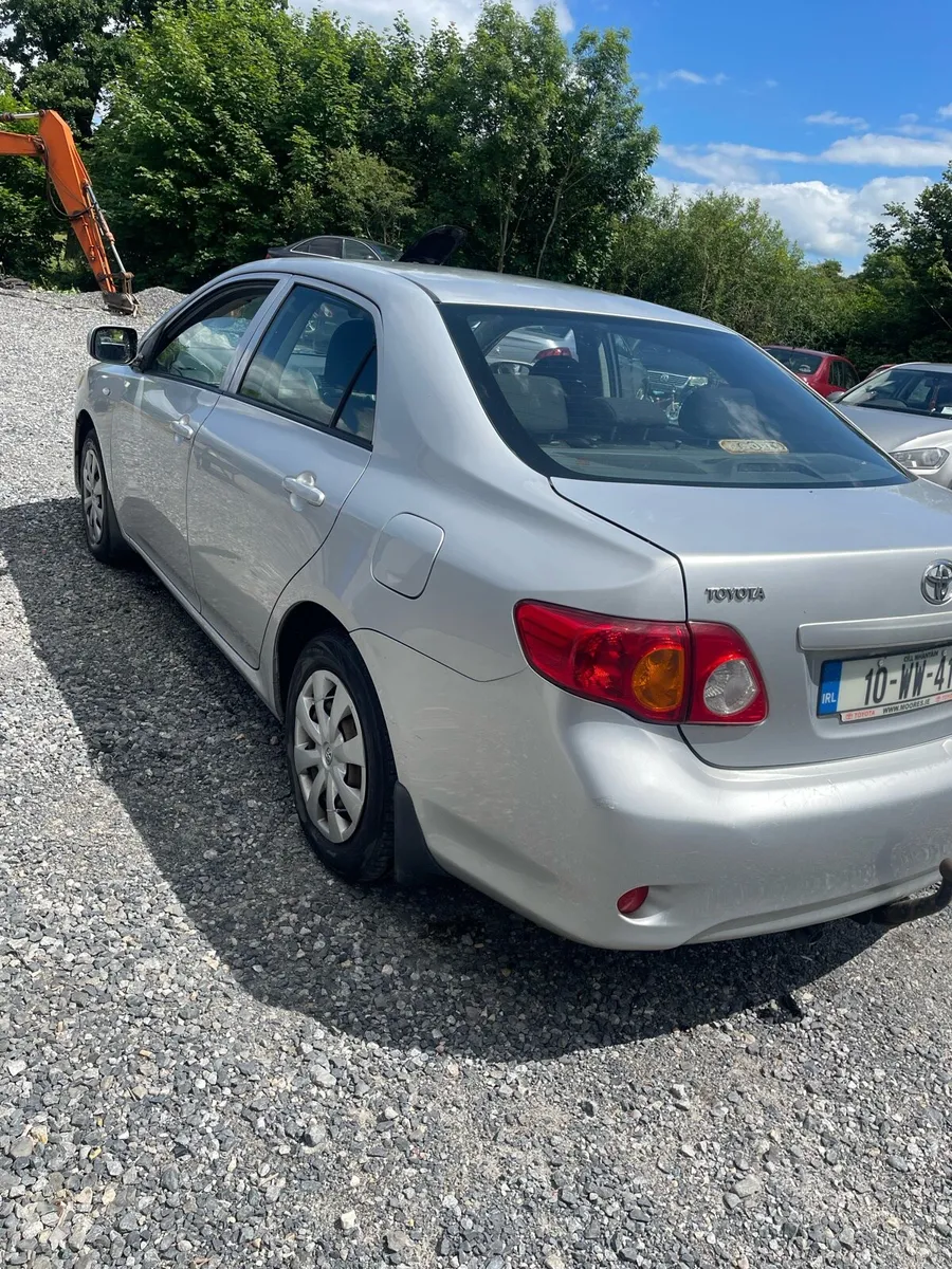 2010 Toyota Corolla 1.4D - Image 3