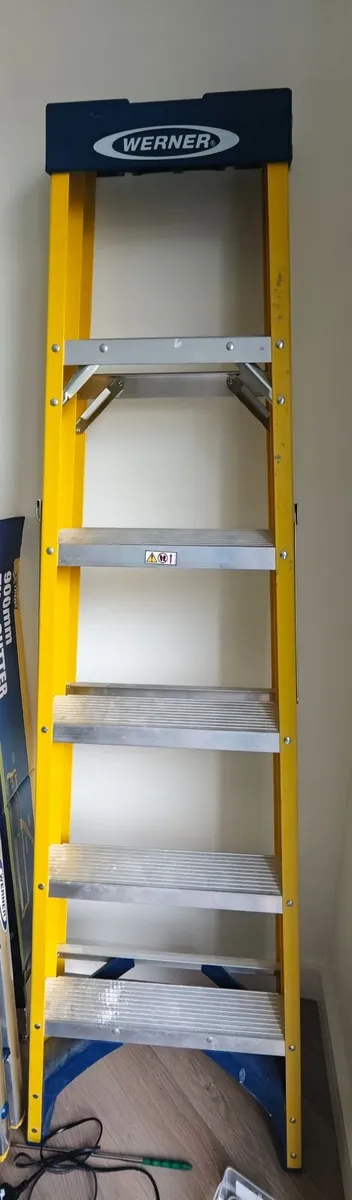 Werner 6 tread Foldable Fibreglass Step Ladder