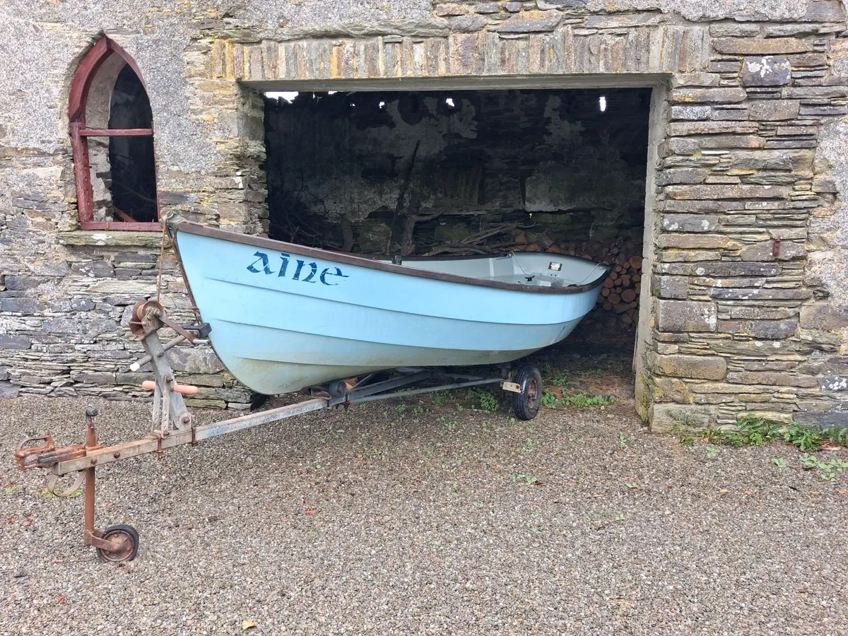 Boat - Image 3