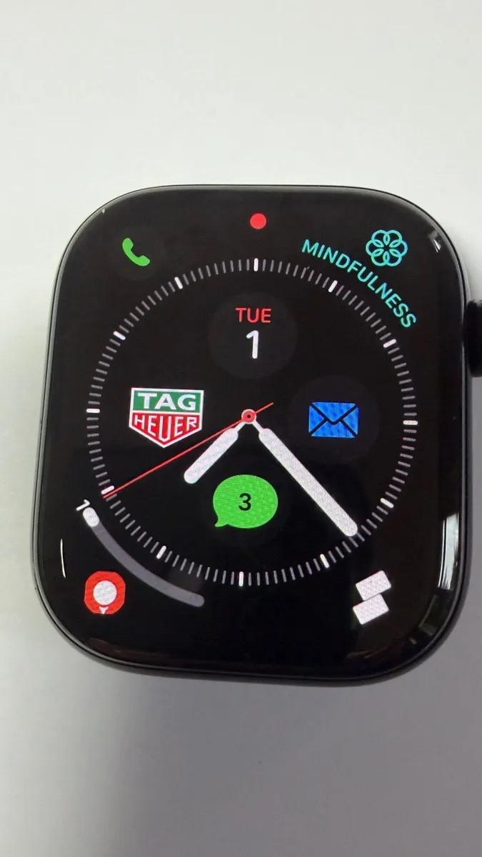 Apple Watch - Image 1
